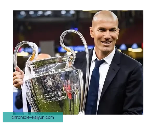 齐达内在法国国家队的中场核心作用持续受到高度评价